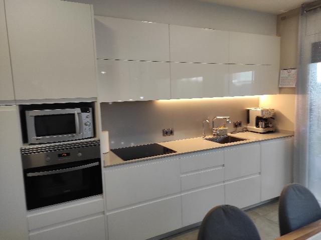 Imagen 3 Inmueble 306492 - Planta Baja en venta en Sant Just Desvern / Junto parada tranvia Walden