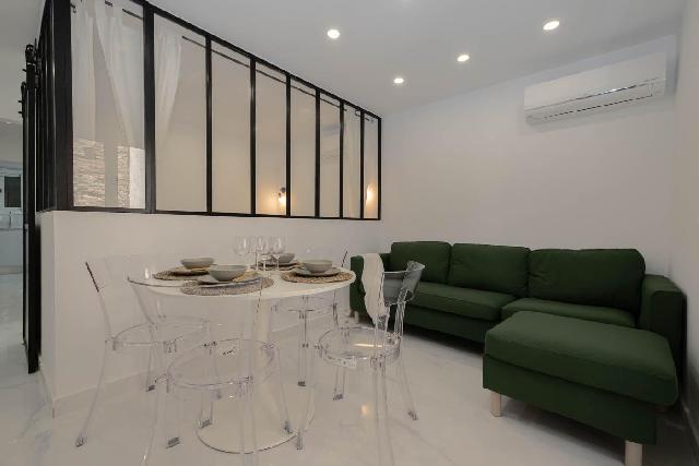 Imagen 6 Inmueble 263103 - Piso en venta en Barcelona / Junto Ronda Sant Antoni