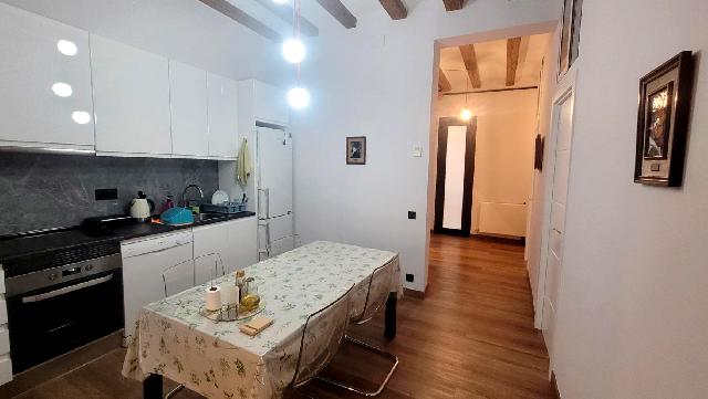 Imagen 8 Inmueble 299615 - Piso en venta en Barcelona / A un paso del Metro Universitat y Ronda Sant Antoni