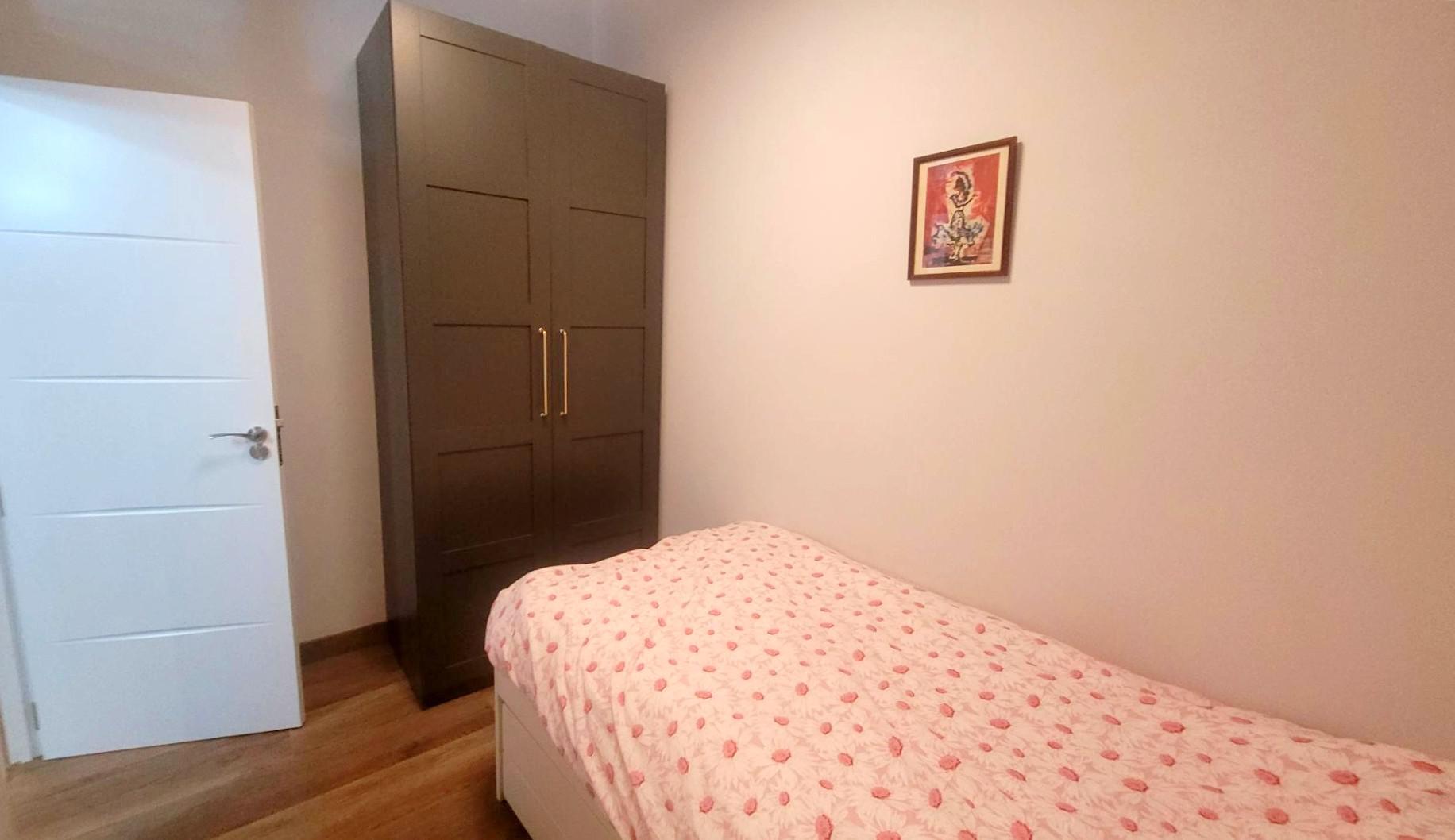 Imagen 10 Piso en venta en Barcelona / A un paso del Metro Universitat y Ronda Sant Antoni