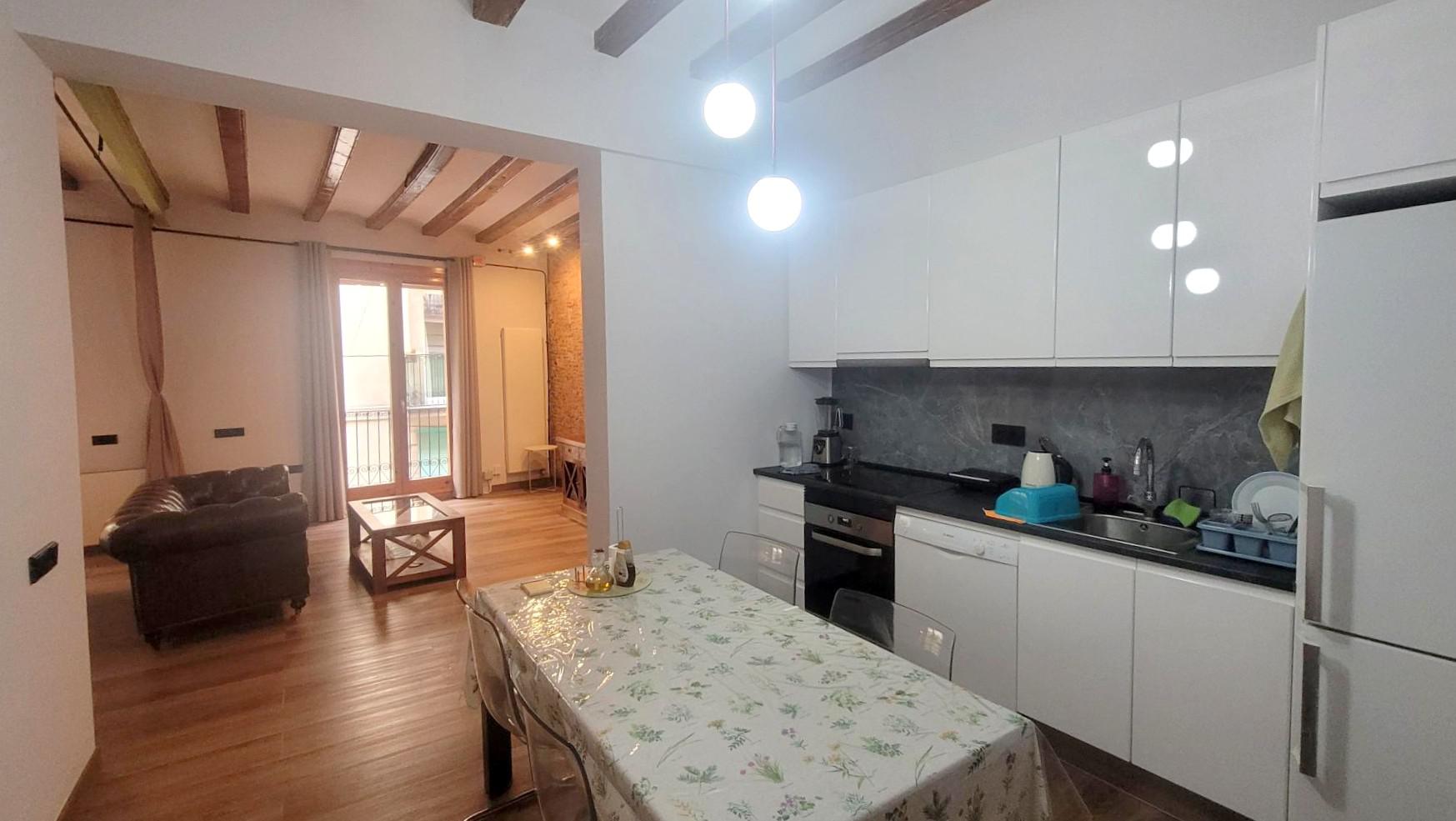 Imagen 2 Piso en venta en Barcelona / A un paso del Metro Universitat y Ronda Sant Antoni