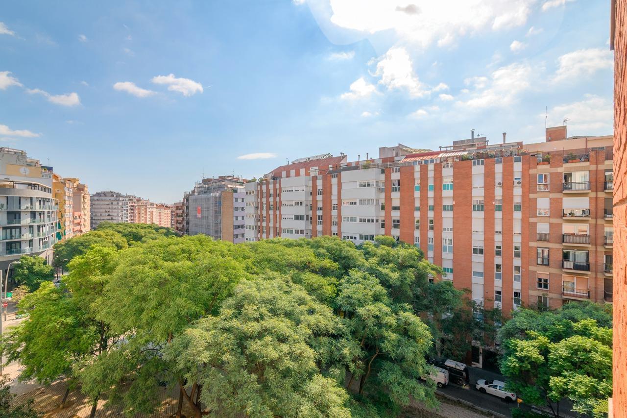 Imagen 26 Piso en venta en Barcelona / Avda. mare de déu de Montserrat