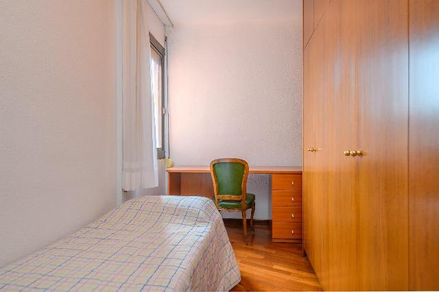 Imagen 30 Inmueble 299992 - Piso en venta en Barcelona / Avda. mare de déu de Montserrat