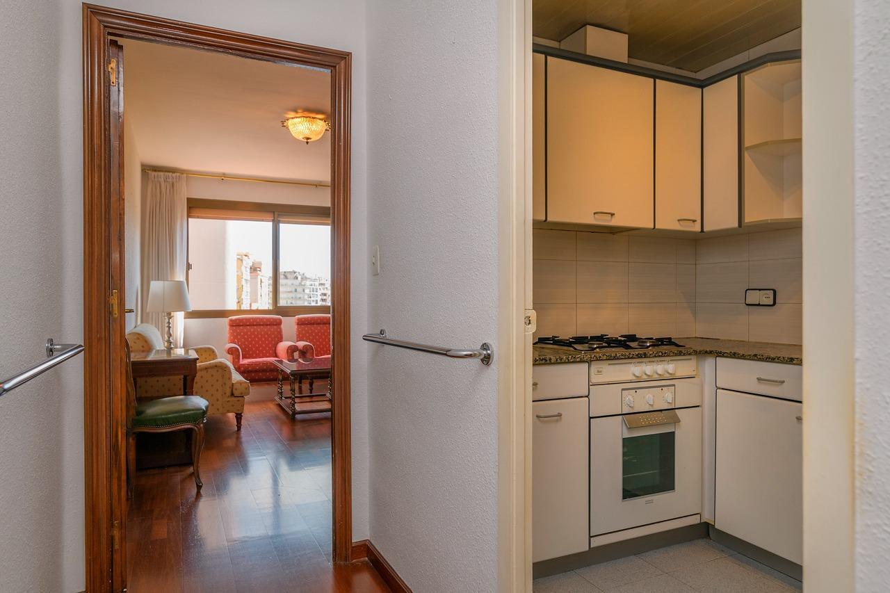 Imagen 11 Piso en venta en Barcelona / Avda. mare de déu de Montserrat