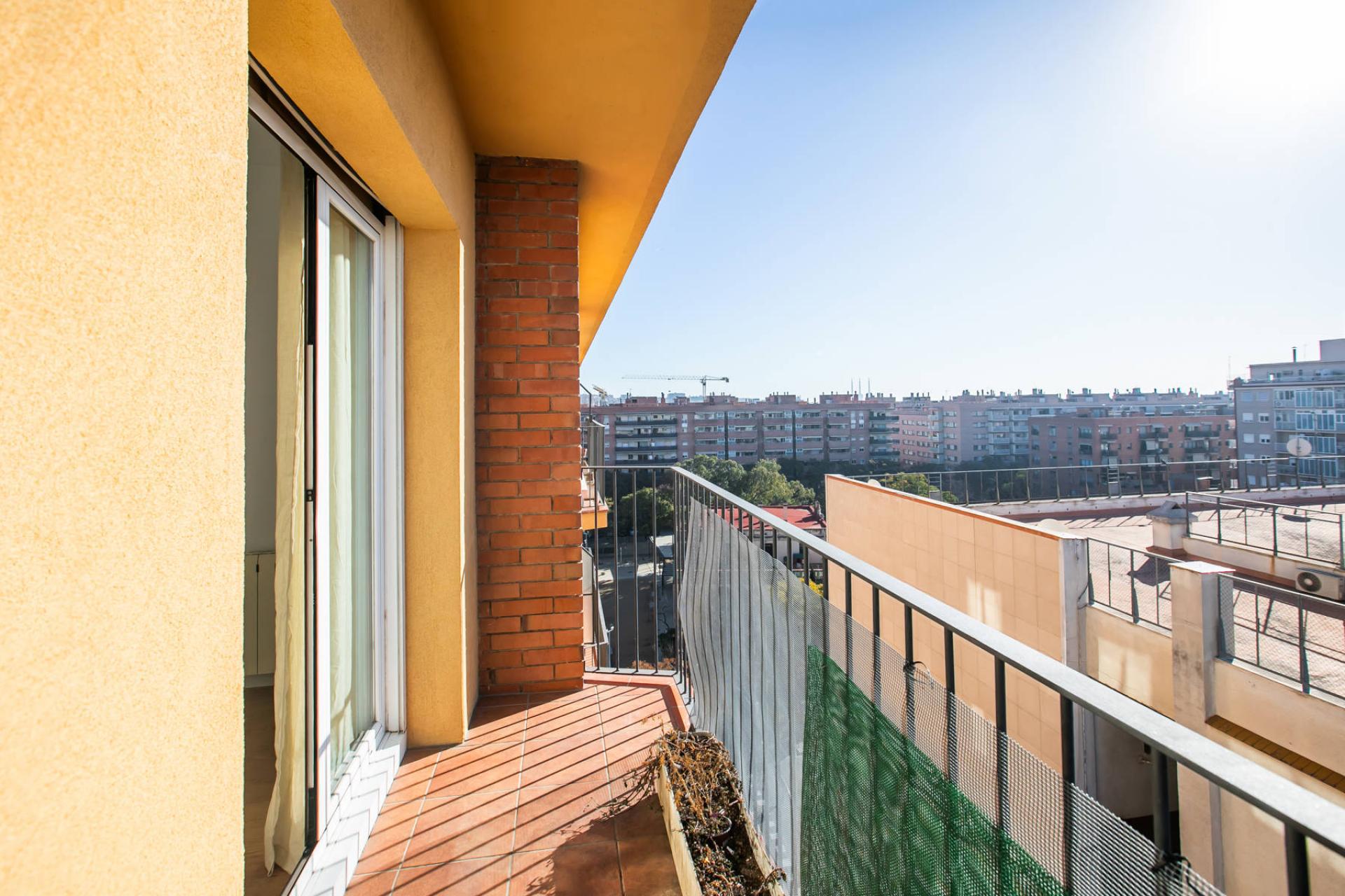 Imagen 12 Piso en venta en Barcelona / Junto Avda. Torres i Bages