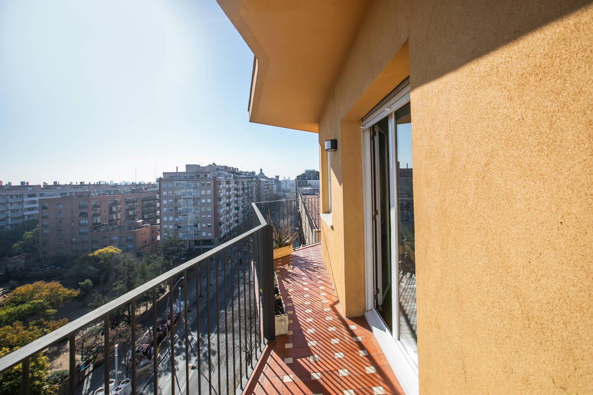 Imagen 33 Piso en venta en Barcelona / Junto Avda. Torres i Bages