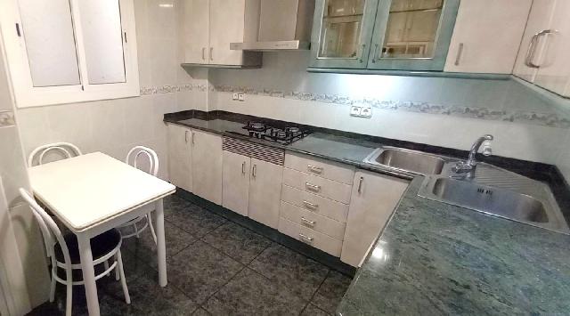 Imagen 2 Inmueble 300674 - Piso en venta en Barcelona / El Carmel, carrer Santuari