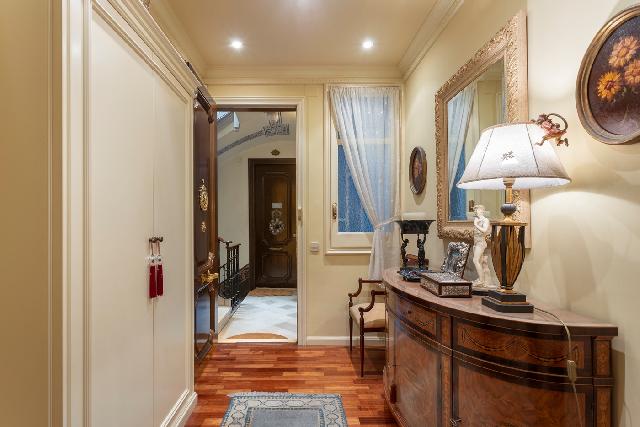 Imagen 11 Inmueble 300687 - Piso en venta en Barcelona / Comte Urgell - Provença