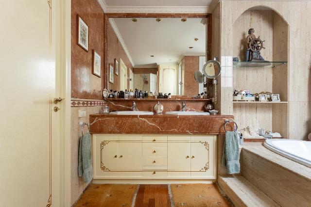 Imagen 19 Inmueble 300687 - Piso en venta en Barcelona / Comte Urgell - Provença