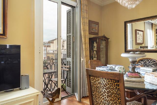 Imagen 8 Inmueble 300687 - Piso en venta en Barcelona / Comte Urgell - Provença