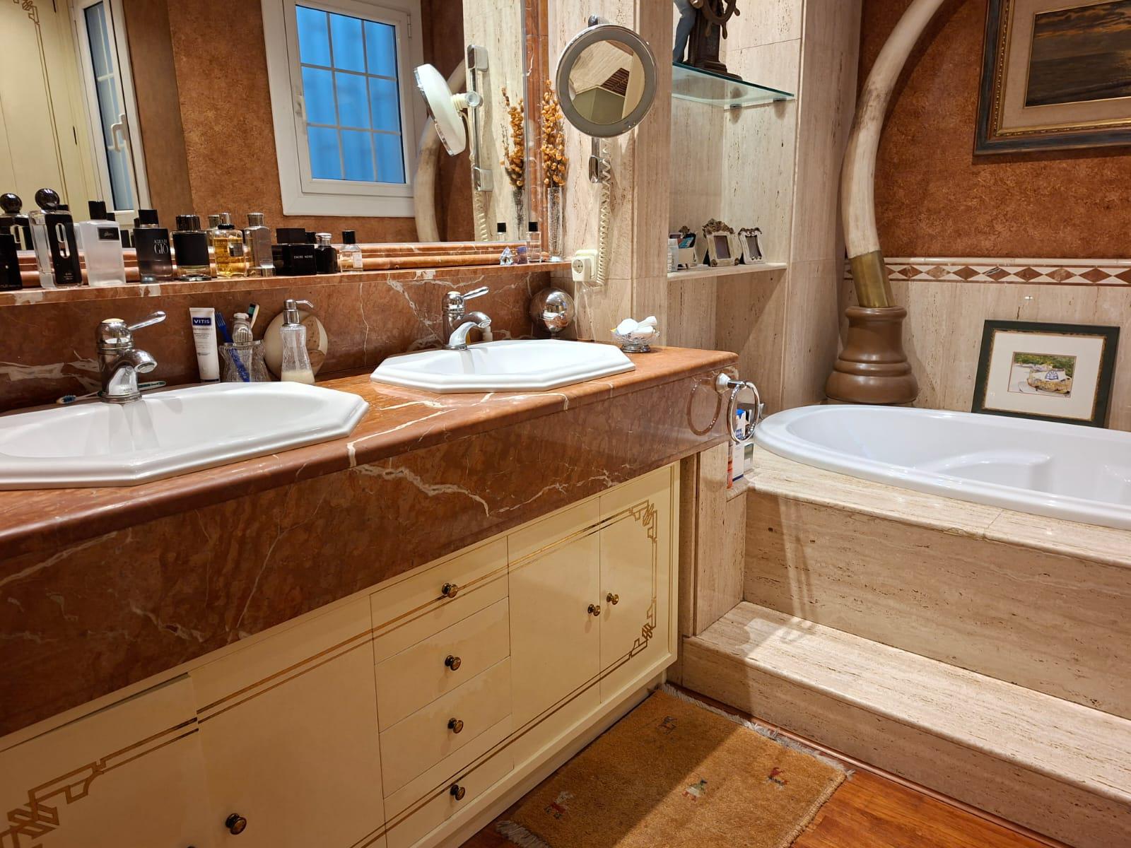 Imagen 3 Piso en venta en Barcelona / Comte Urgell - Provença