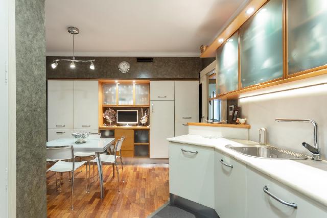 Imagen 10 Inmueble 300687 - Piso en venta en Barcelona / Comte Urgell - Provença