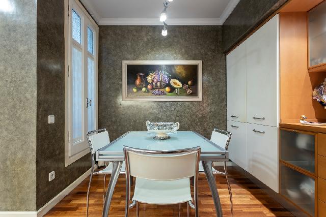 Imagen 15 Inmueble 300687 - Piso en venta en Barcelona / Comte Urgell - Provença