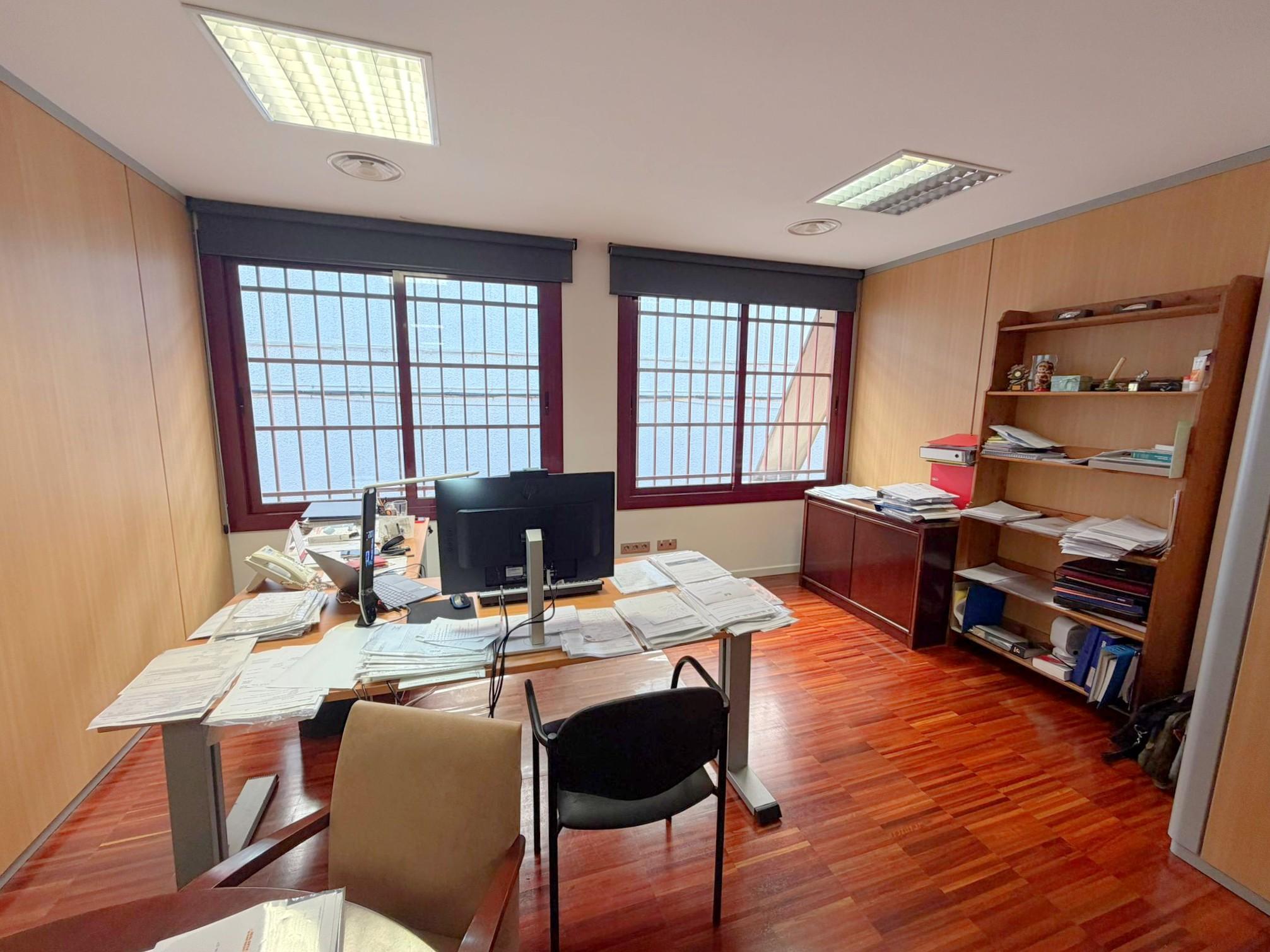 Imagen 14 Oficina Comercial en venta en Barcelona / Numancia - Travessera de les Corts