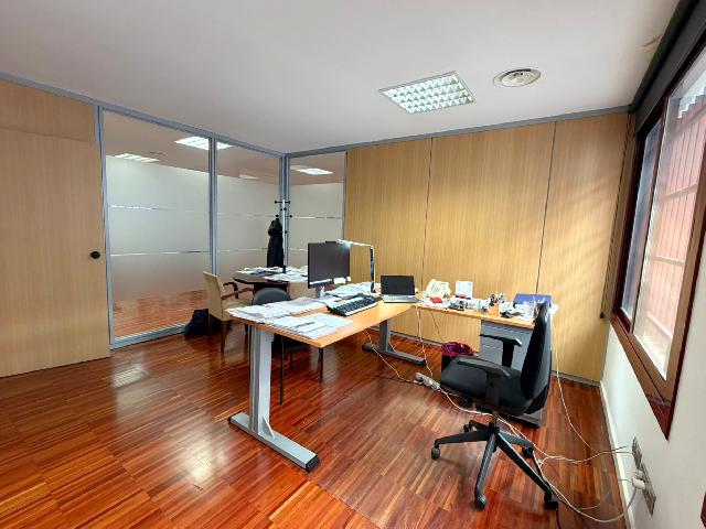 Imagen 4 Inmueble 300755 - Oficina Comercial en venta en Barcelona / Numancia - Travessera de les Corts