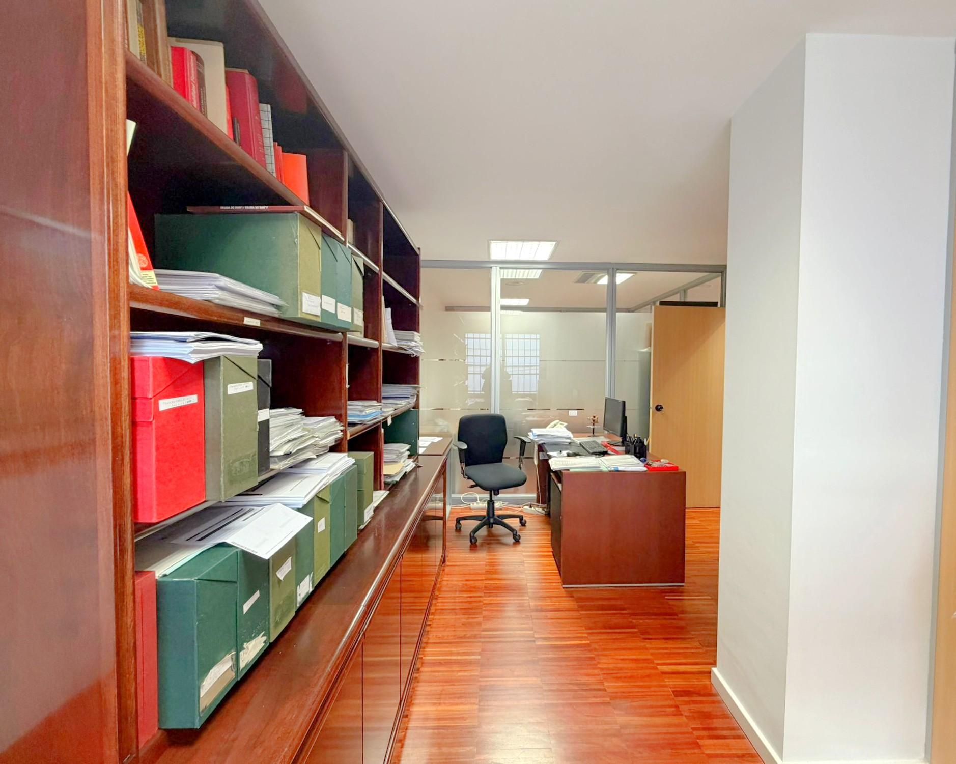 Imagen 15 Oficina Comercial en venta en Barcelona / Numancia - Travessera de les Corts