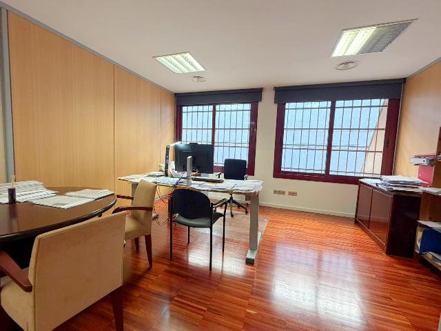 Imagen 13 Inmueble 300755 - Oficina Comercial en venta en Barcelona / Numancia - Travessera de les Corts
