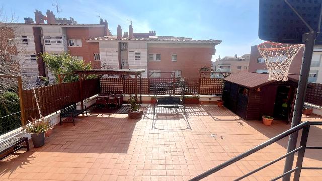 Imagen 9 Inmueble 300906 - Piso en venta en Sant Feliu De Llobregat / Mas Lluí - passeig Comte Vilardaga