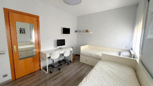 Imagen 24 Inmueble 300906 - Piso en venta en Sant Feliu De Llobregat / Mas Lluí - passeig Comte Vilardaga