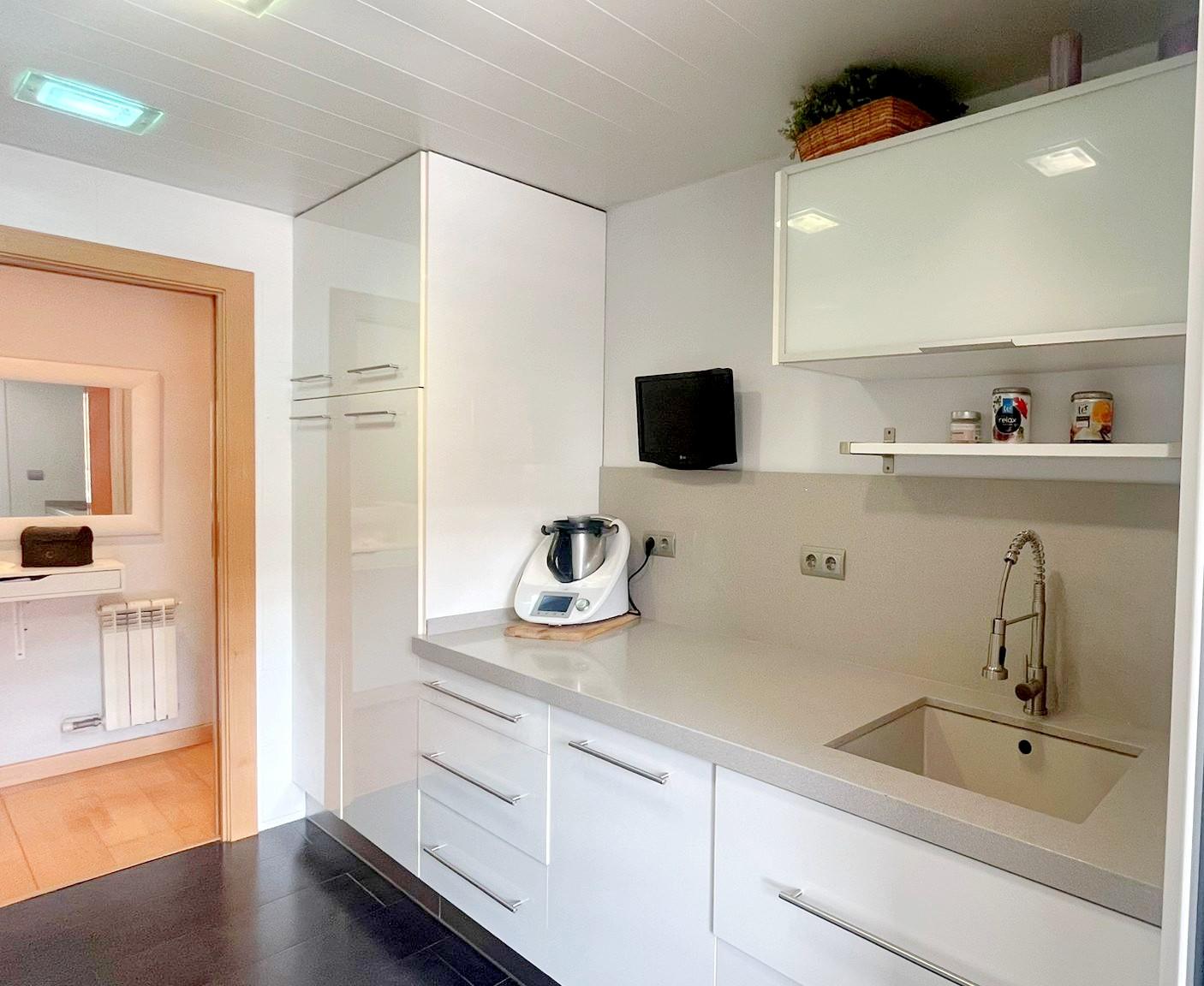 Imagen 15 Piso en venta en Sant Feliu De Llobregat / Mas Lluí - passeig Comte Vilardaga