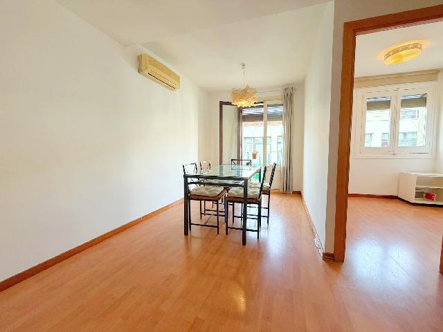 Imagen 16 Inmueble 300971 - Piso en venta en Barcelona / Junto Carrer Pelai - Plaça Castilla