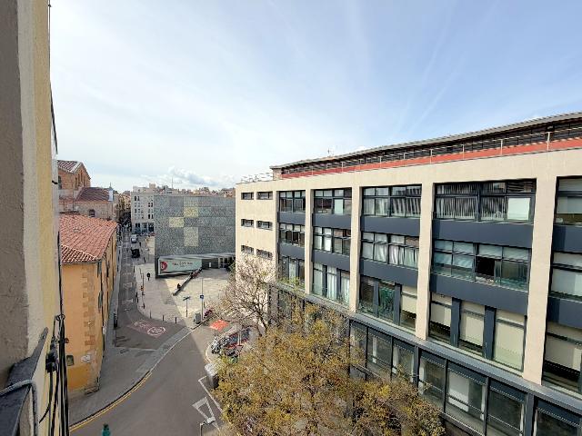Imagen 7 Inmueble 300971 - Piso en venta en Barcelona / Junto Carrer Pelai - Plaça Castilla