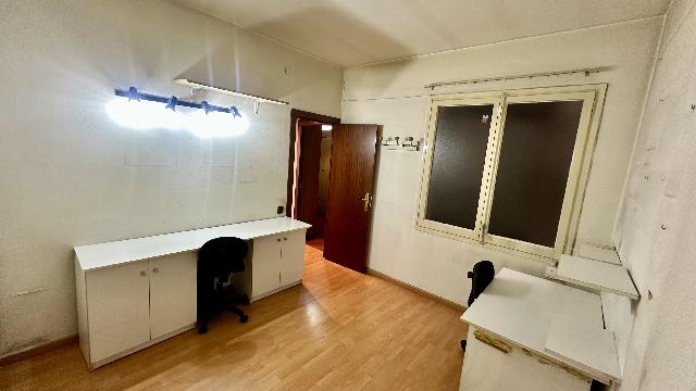 Imagen 16 Inmueble 301527 - Piso en venta en Barcelona / Comte Borrell - Mercat Sant Antoni