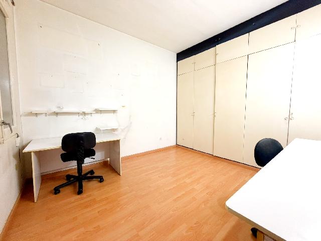 Imagen 10 Inmueble 301527 - Piso en venta en Barcelona / Comte Borrell - Mercat Sant Antoni