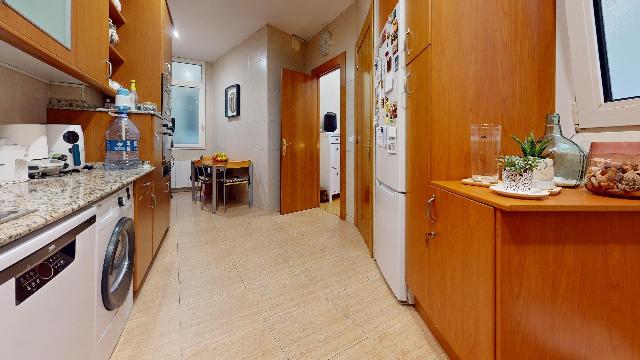 Imagen 9 Inmueble 301859 - Piso en venta en Barcelona / Junto Ronda Sant Pere