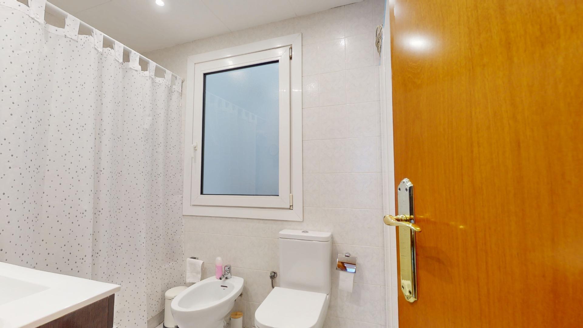 Imagen 15 Piso en venta en Barcelona / Junto Ronda Sant Pere