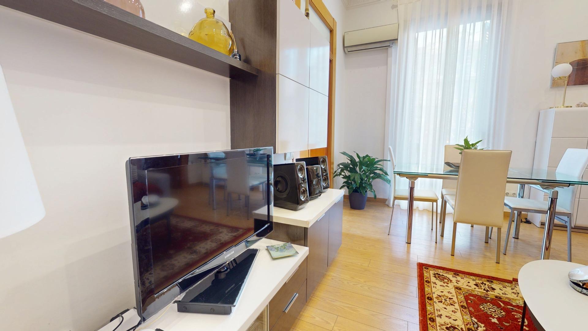 Imagen 19 Piso en venta en Barcelona / Junto Ronda Sant Pere