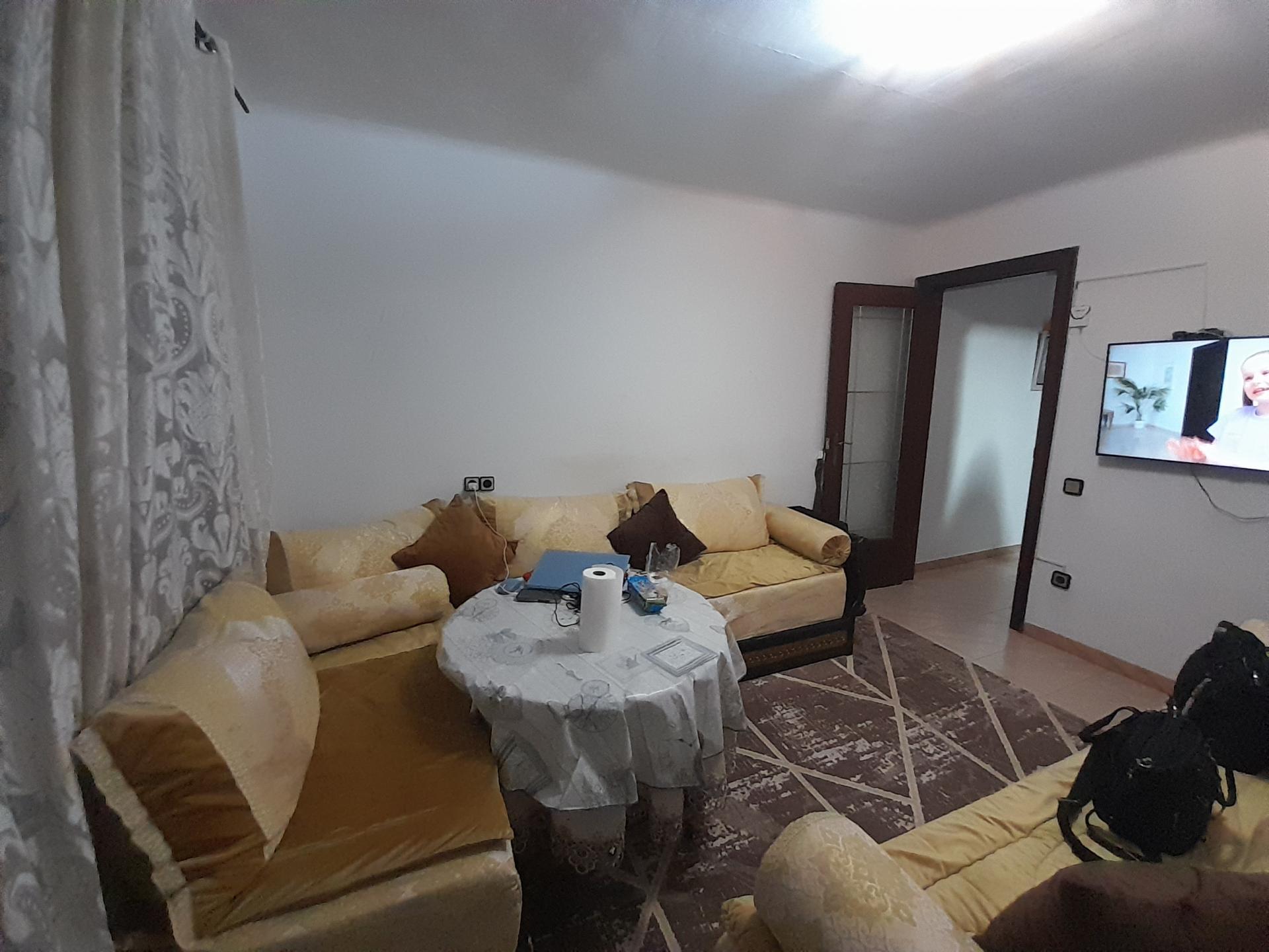 Imagen 1 Piso en venta en Hospitalet De Llobregat L´ / Junto Metro de Can Vidalet