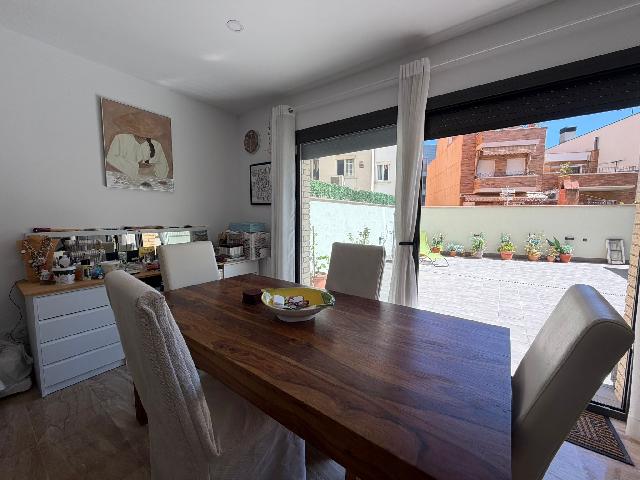 Imagen 5 Inmueble 302398 - Piso en venta en Hospitalet De Llobregat (L´) / Mercat Can Serra