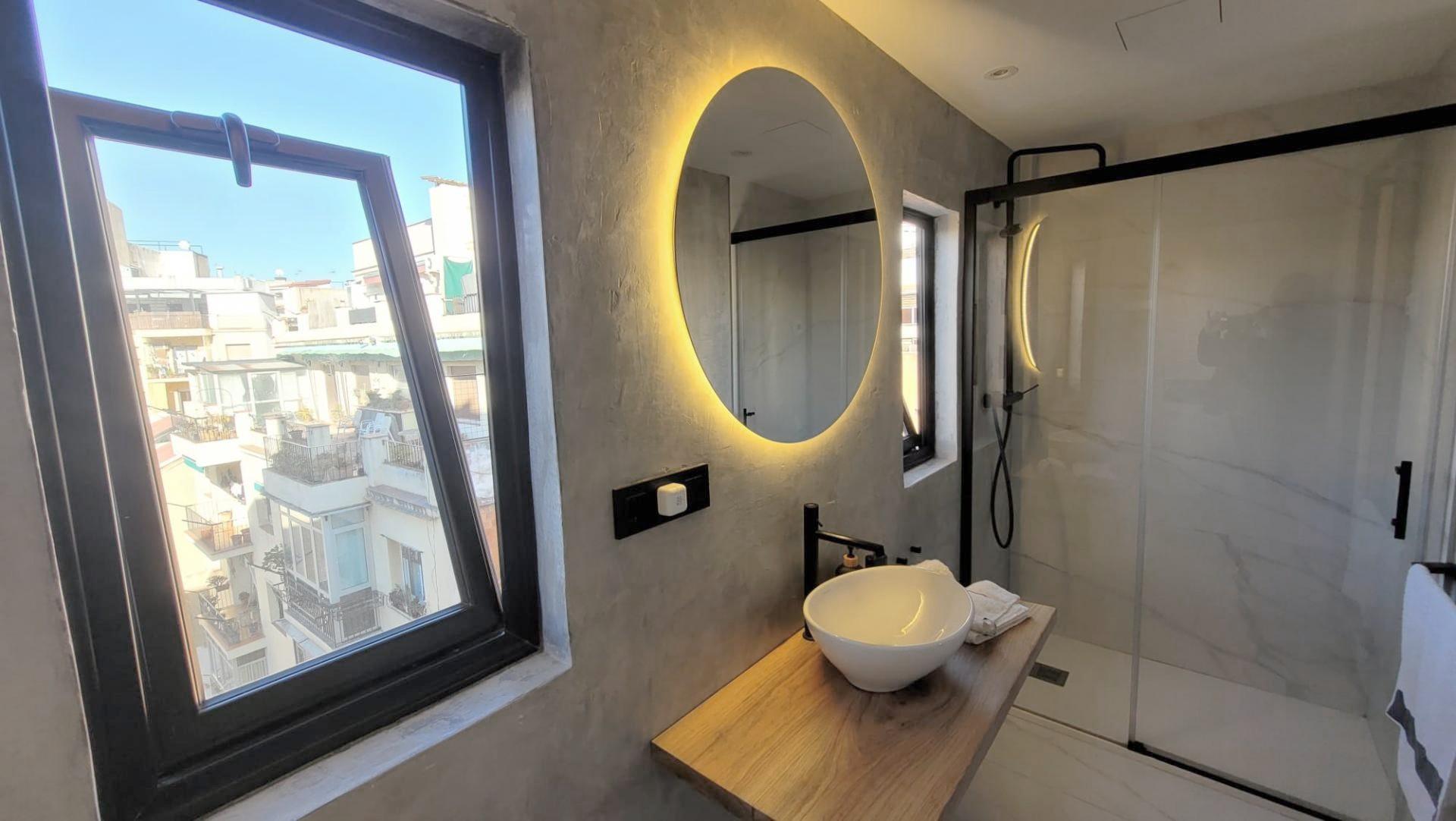 Imagen 10 Piso en venta en Barcelona / Junto Rambla del Raval