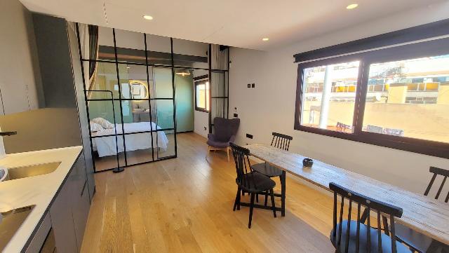 Imagen 1 Inmueble 302421 - Piso en venta en Barcelona / Junto Rambla del Raval