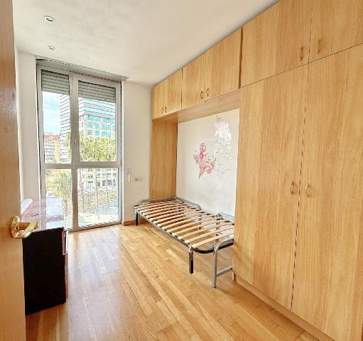 Imagen 17 Inmueble 302612 - Piso en venta en Barcelona / Junto Plaça Cerdà
