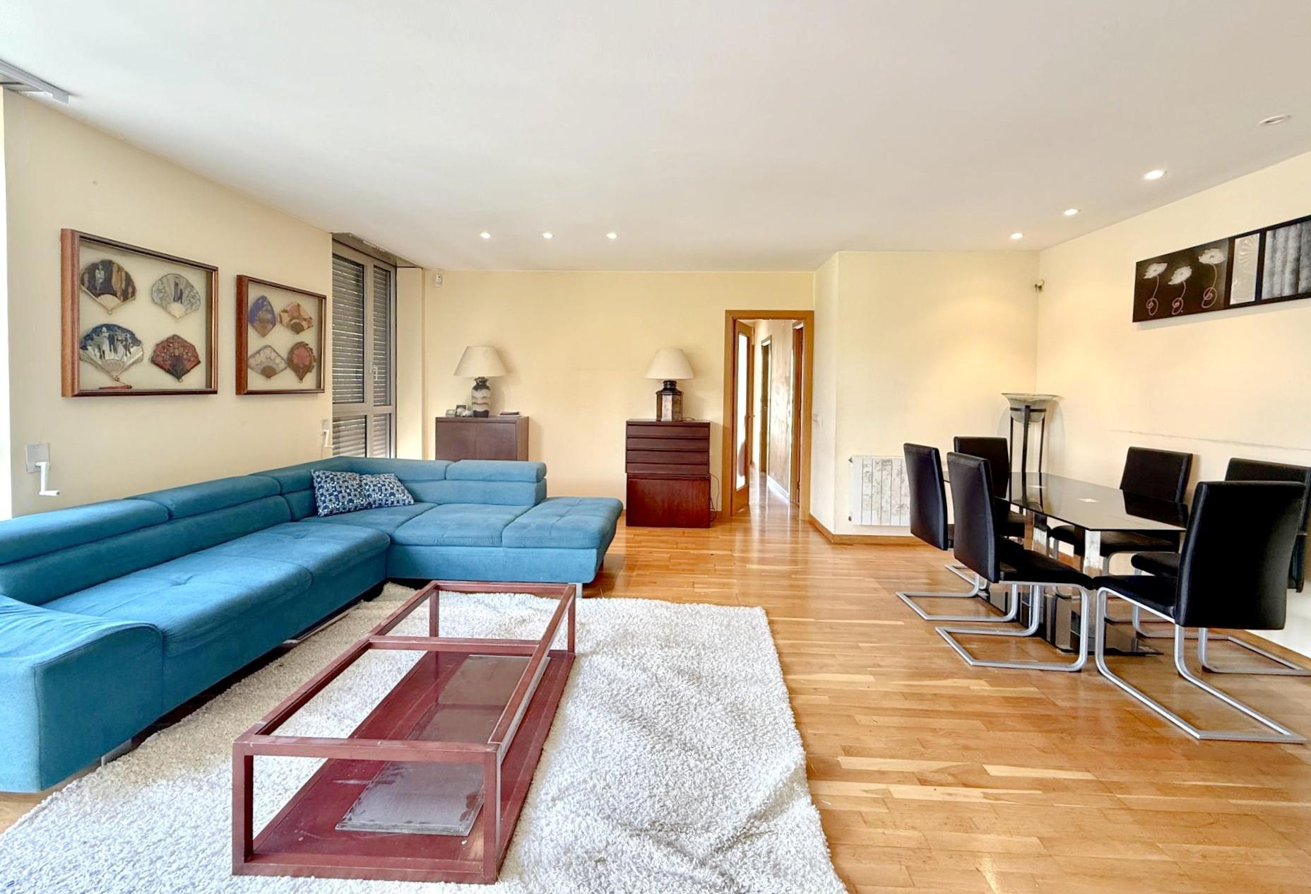 Imagen 6 Piso en venta en Barcelona / Junto Plaça Cerdà