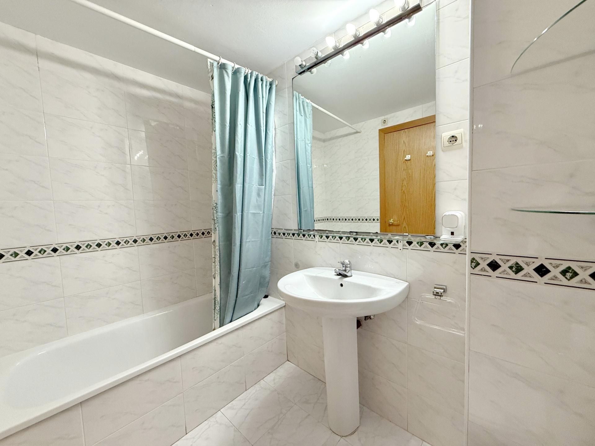 Imagen 4 Piso en venta en Barcelona / Junto Plaça Cerdà