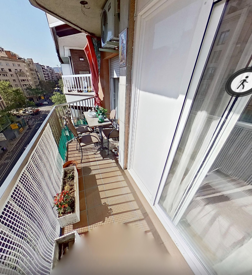 Imagen 2 Piso en venta en Barcelona / Junto Avda. de Roma