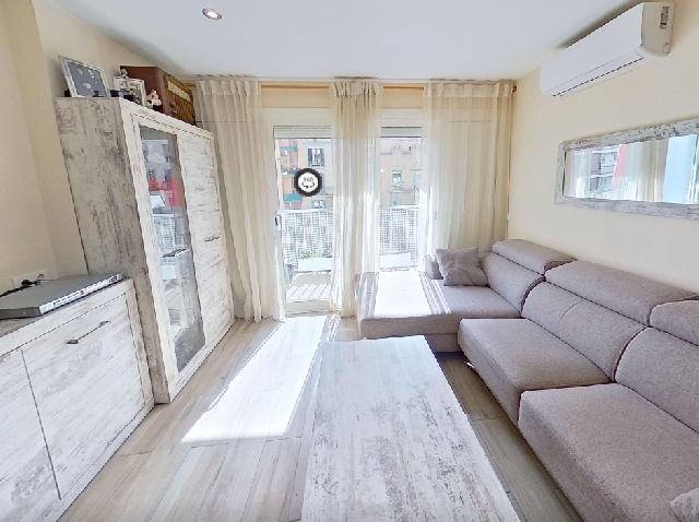 Imagen 5 Inmueble 302656 - Piso en venta en Barcelona / Junto Avda. de Roma