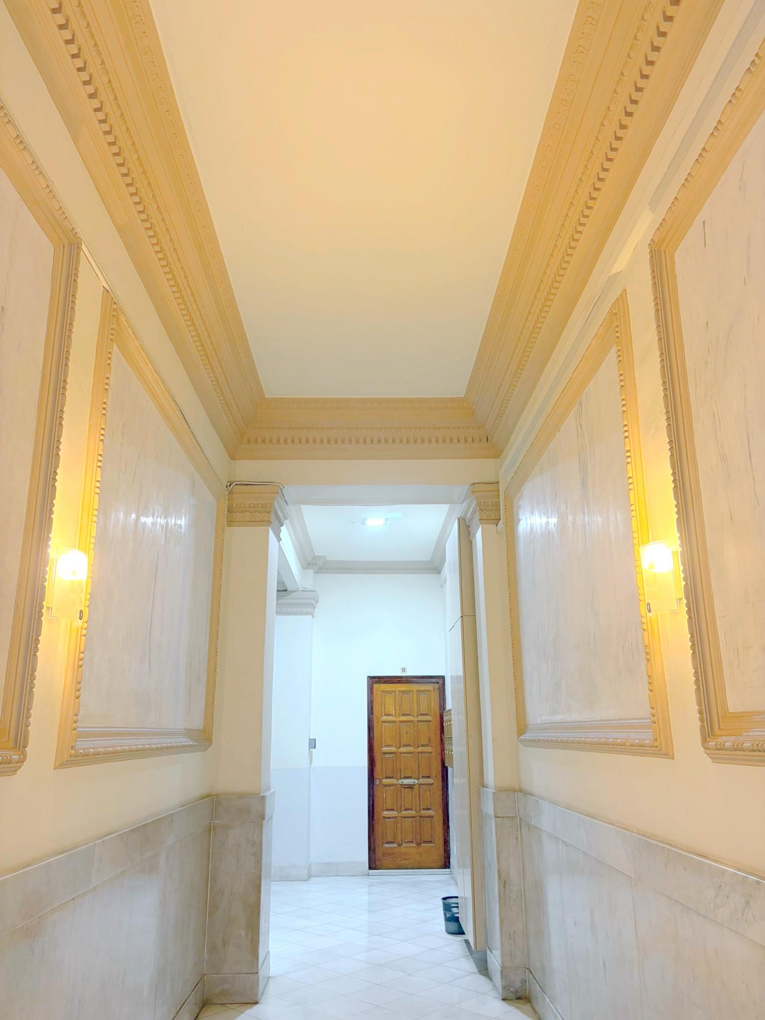 Imagen 36 Piso en venta en Barcelona / Junto Ronda Sant Antoni y metro L2