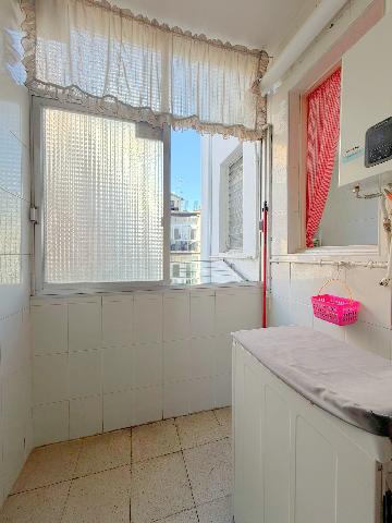 Imagen 13 Inmueble 302698 - Piso en venta en Barcelona / Junto Ronda Sant Antoni y metro L2