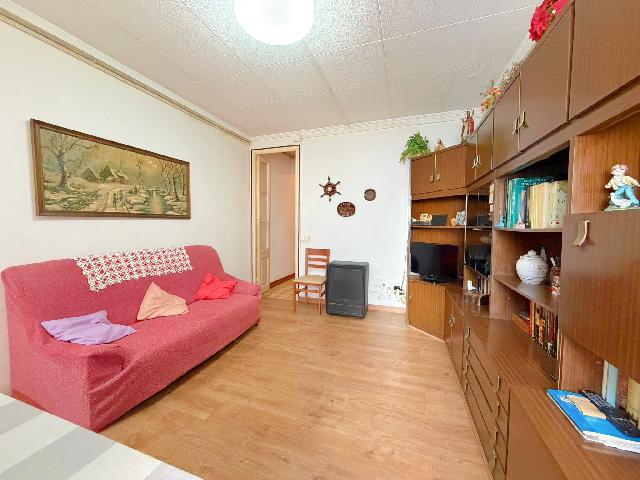 Imagen 10 Inmueble 302698 - Piso en venta en Barcelona / Junto Ronda Sant Antoni y metro L2
