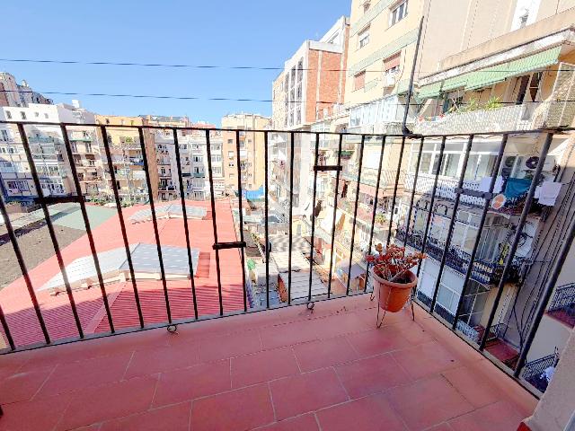 Imagen 20 Inmueble 302888 - Piso en venta en Barcelona / Junto Plaça Universitat