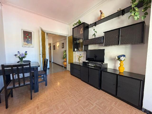 Imagen 11 Inmueble 302888 - Piso en venta en Barcelona / Junto Plaça Universitat