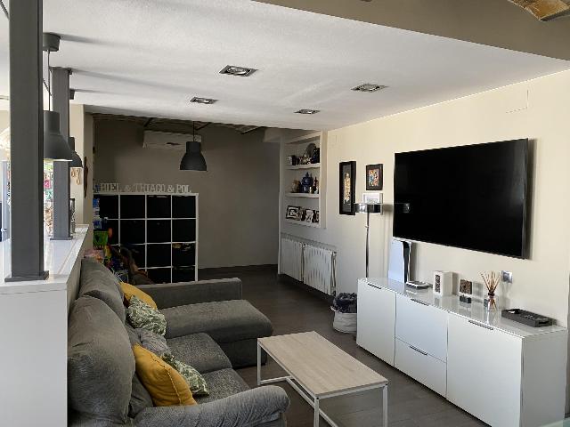 Imagen 2 Inmueble 302970 - Ático en venta en Barcelona / Junto Avda. de Roma