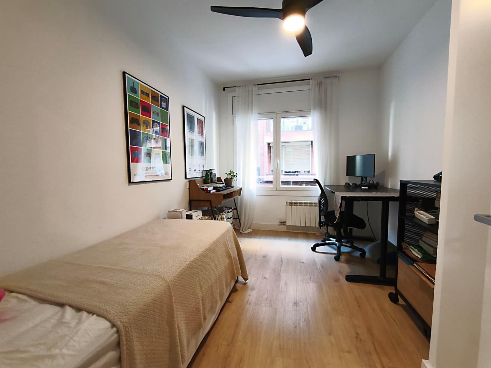 Imagen 5 Piso en venta en Barcelona / Junto Plaça Rovira