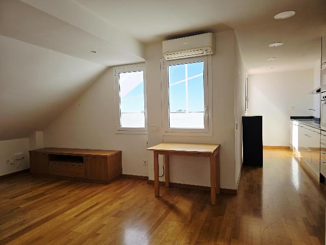 Imagen 5 Inmueble 303339 - Piso en venta en Barcelona / Junto Cardenal reig