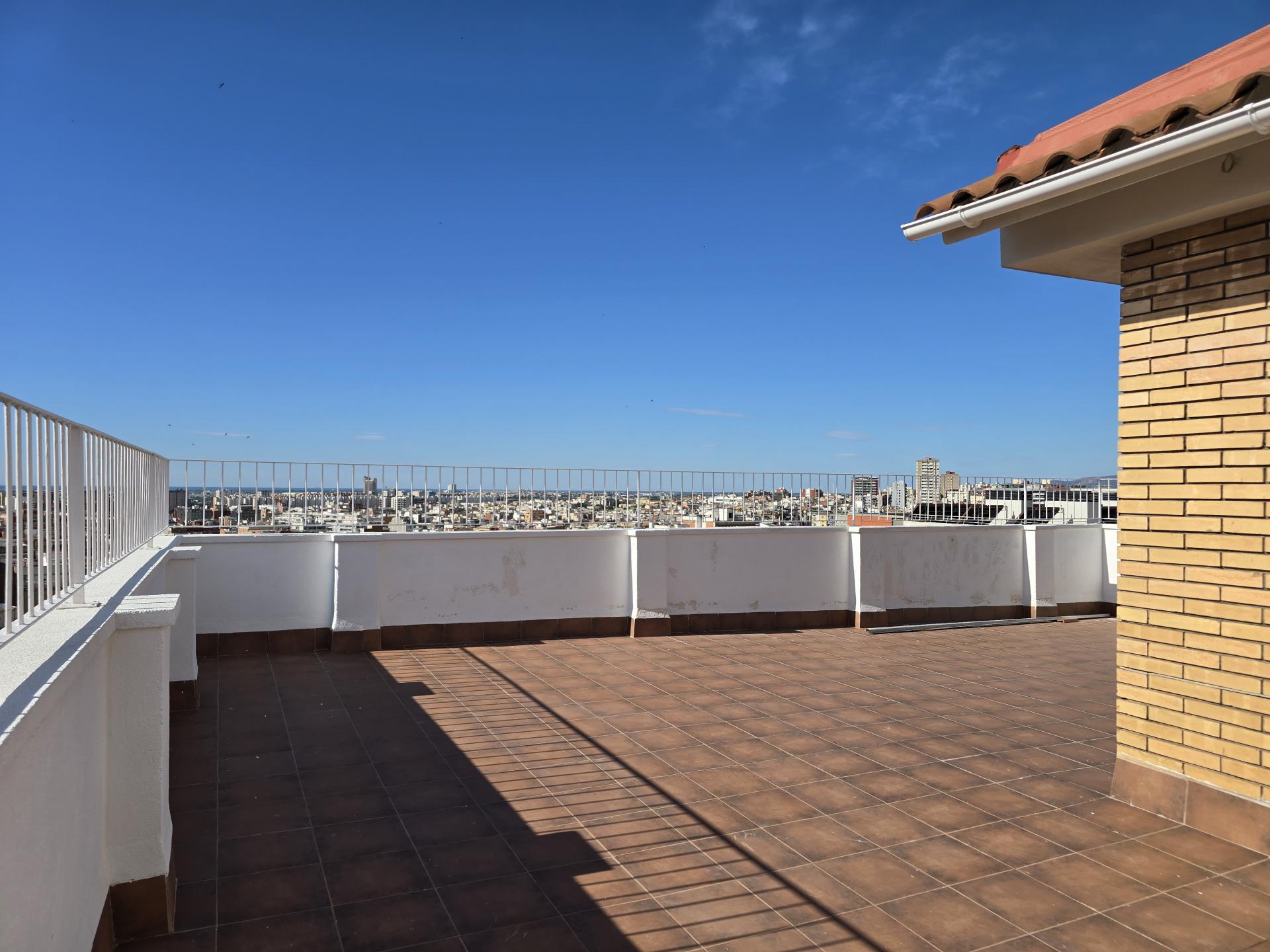 Imagen 25 Piso en venta en Barcelona / Junto Cardenal reig