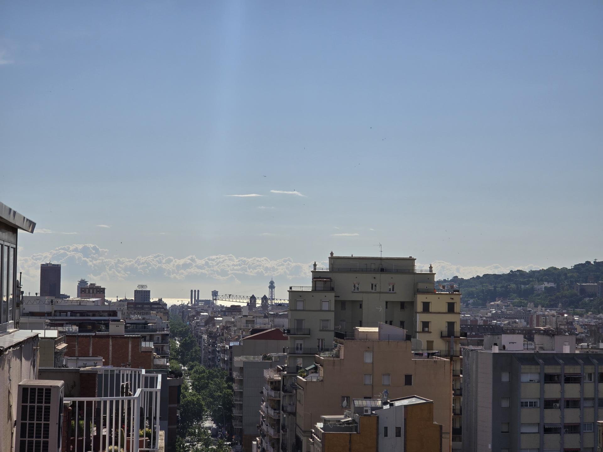 Imagen 31 Piso en venta en Barcelona / Junto Cardenal reig